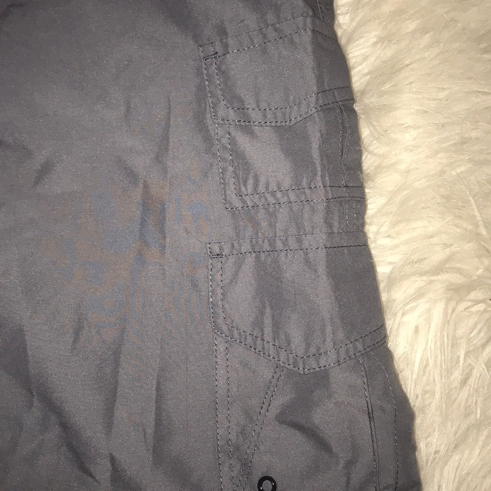 Men’s Shorts - Picture 3 of 4